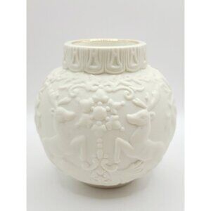 Lenox Ornamental Glow Winter Votive Holder With Damask & Deer Design 4" Tall